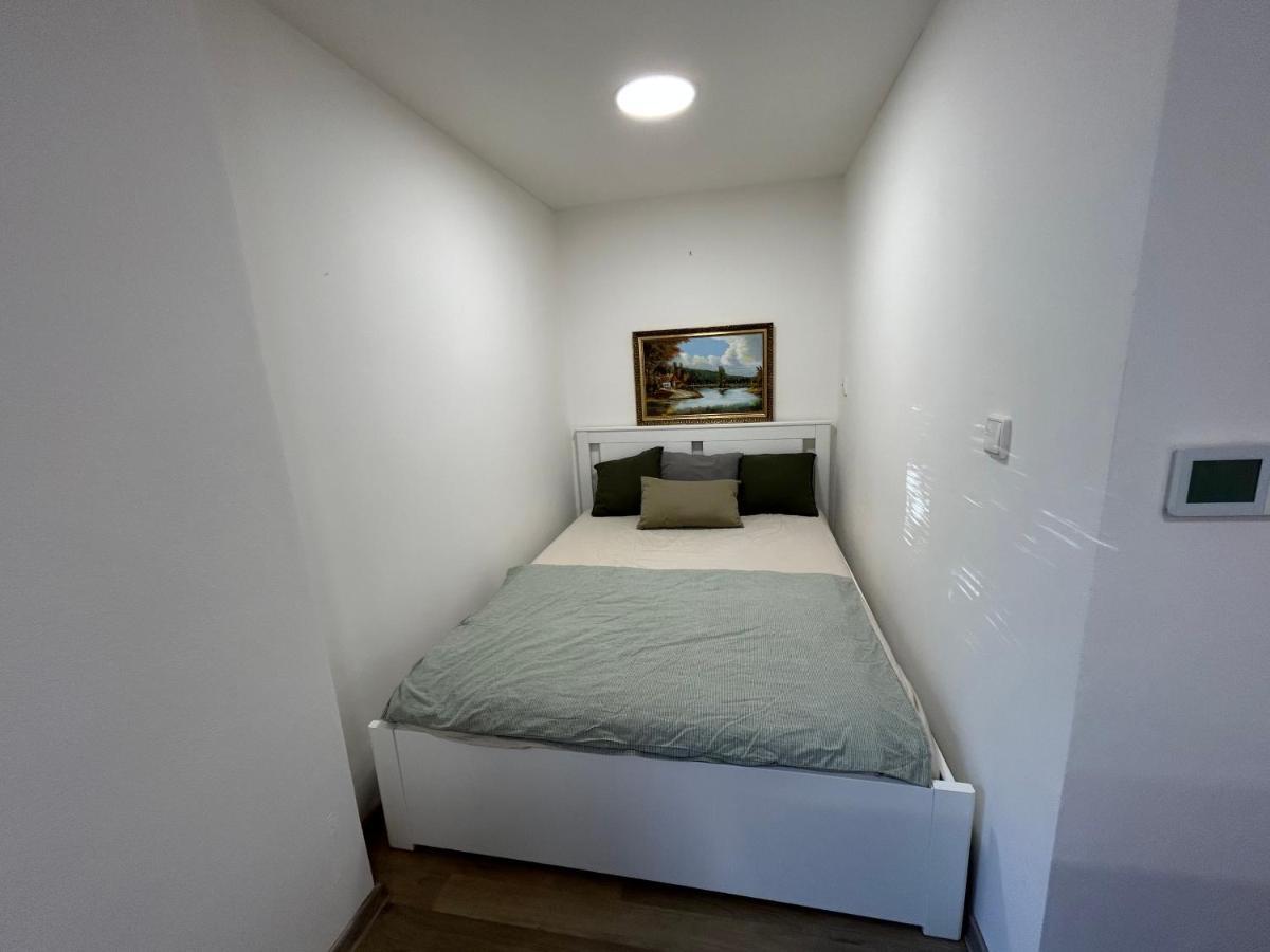 Stromoradni 17 Břeclav Exterior foto